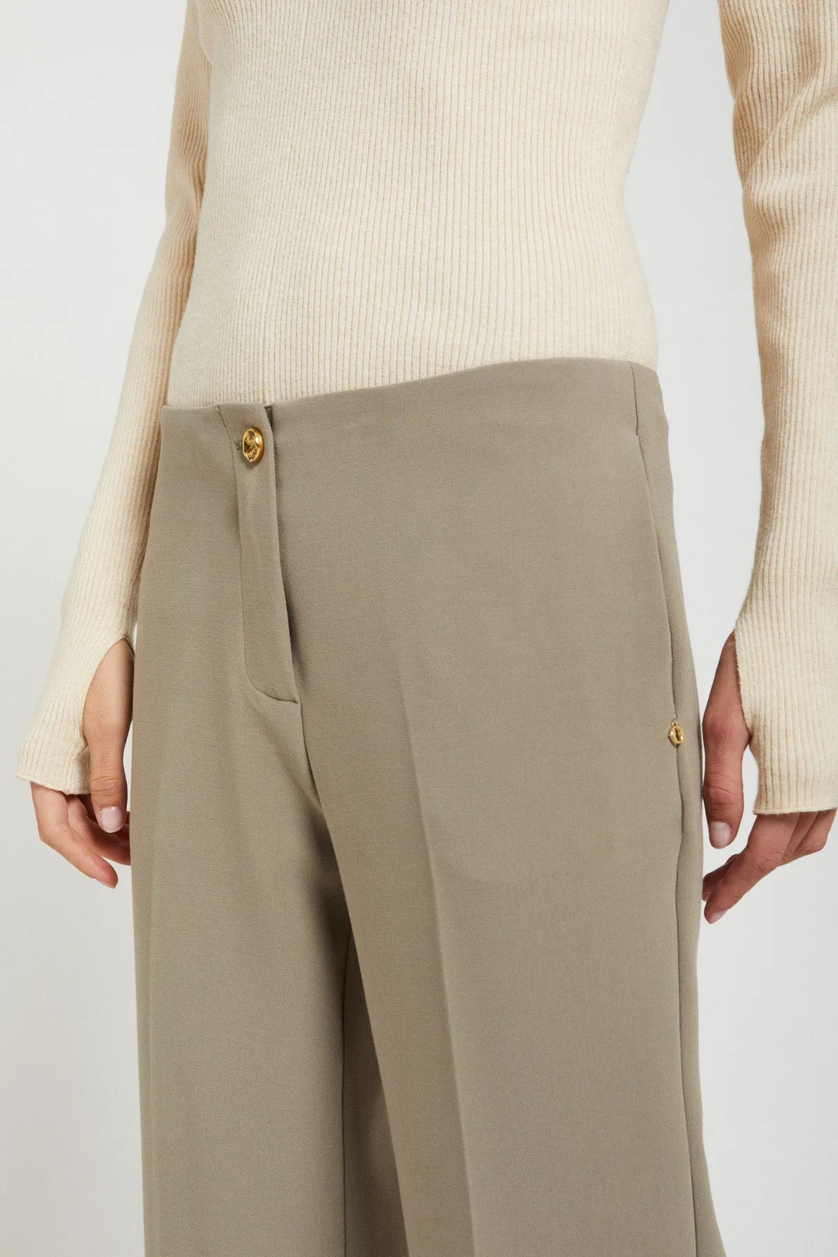 Anlke lenght trousers