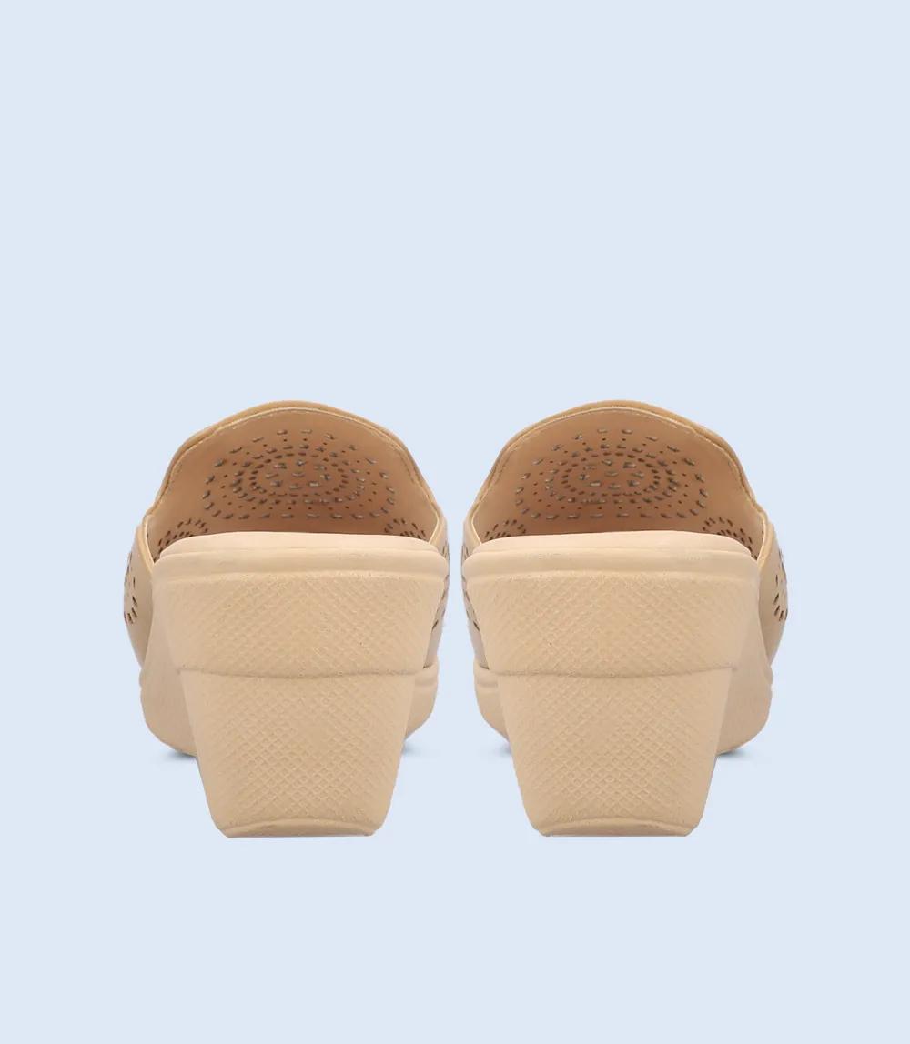 BW9260-BEIGE-Women Comfort Slipper