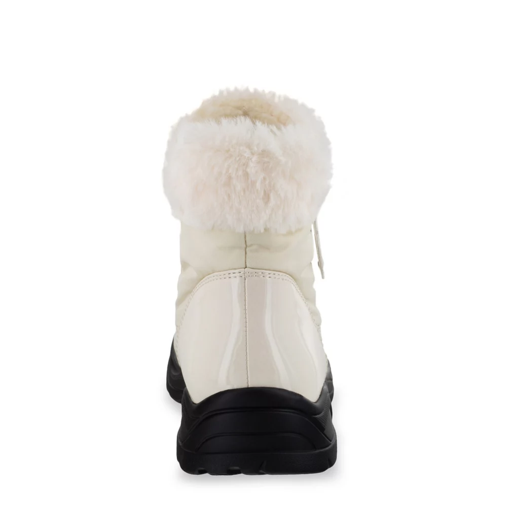 EASY STREET  WOMENS FROSTY WINTER BOOT