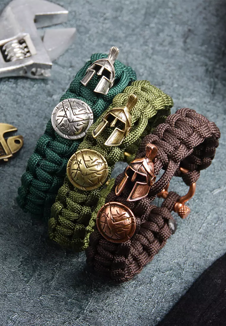 HAPPY FRIDAYS Helmet Shield Paracord Bracelet QNW2472