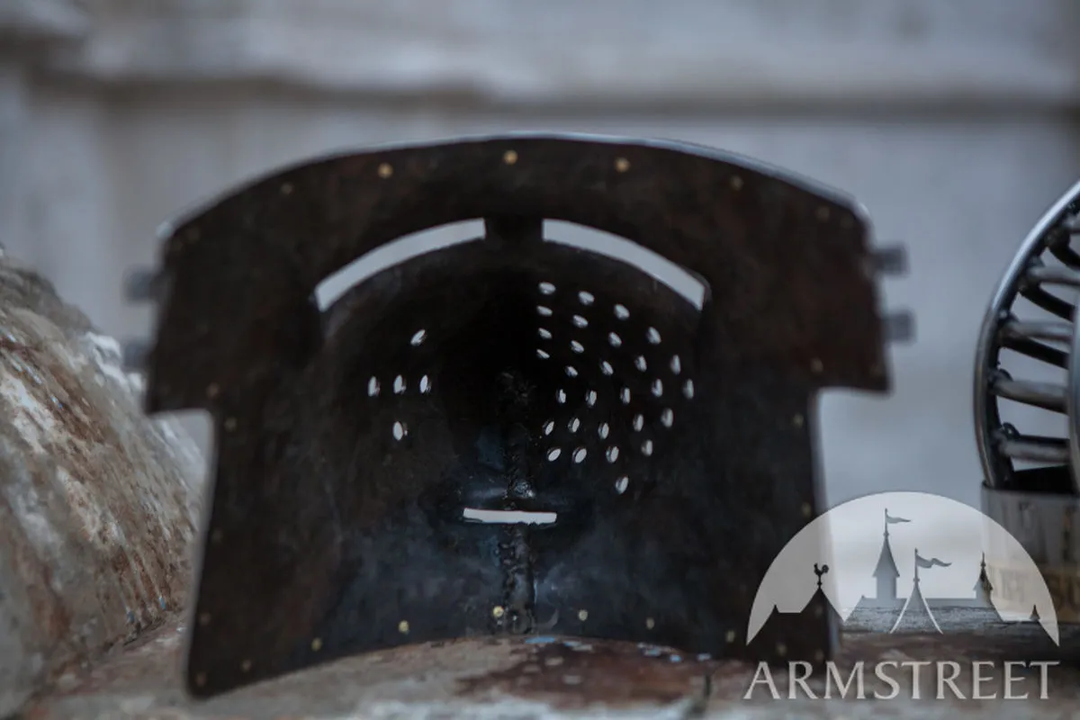 Medieval Helmet “The King's Guard”