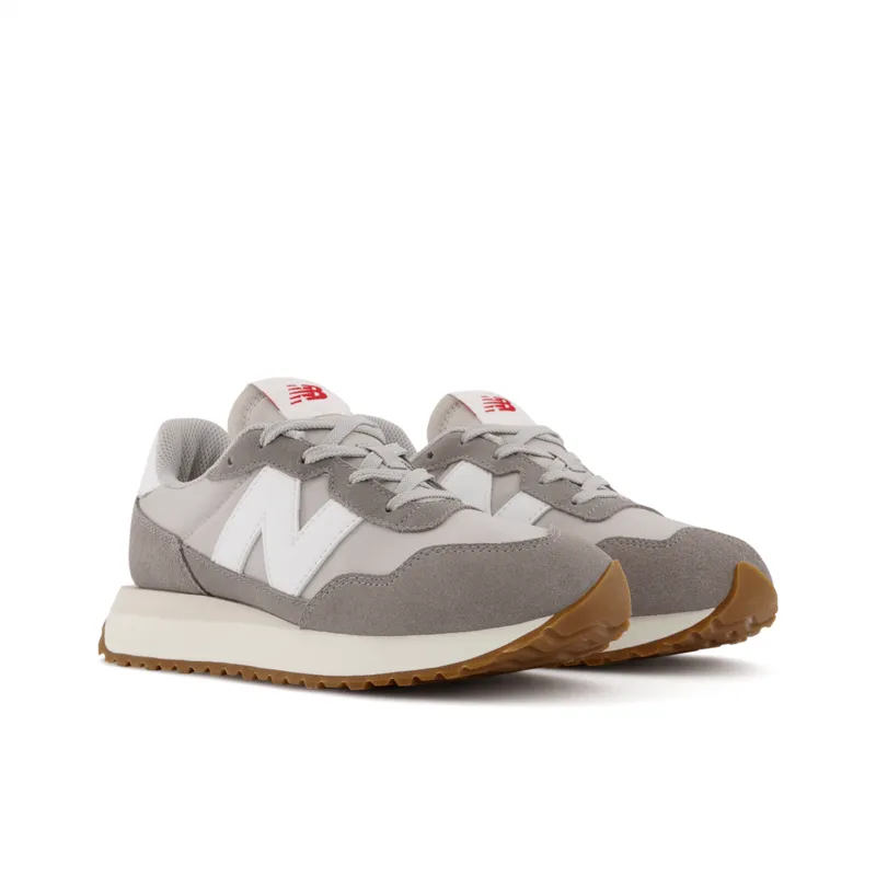 New Balance Youth 237 Walking Shoe - GS237PE