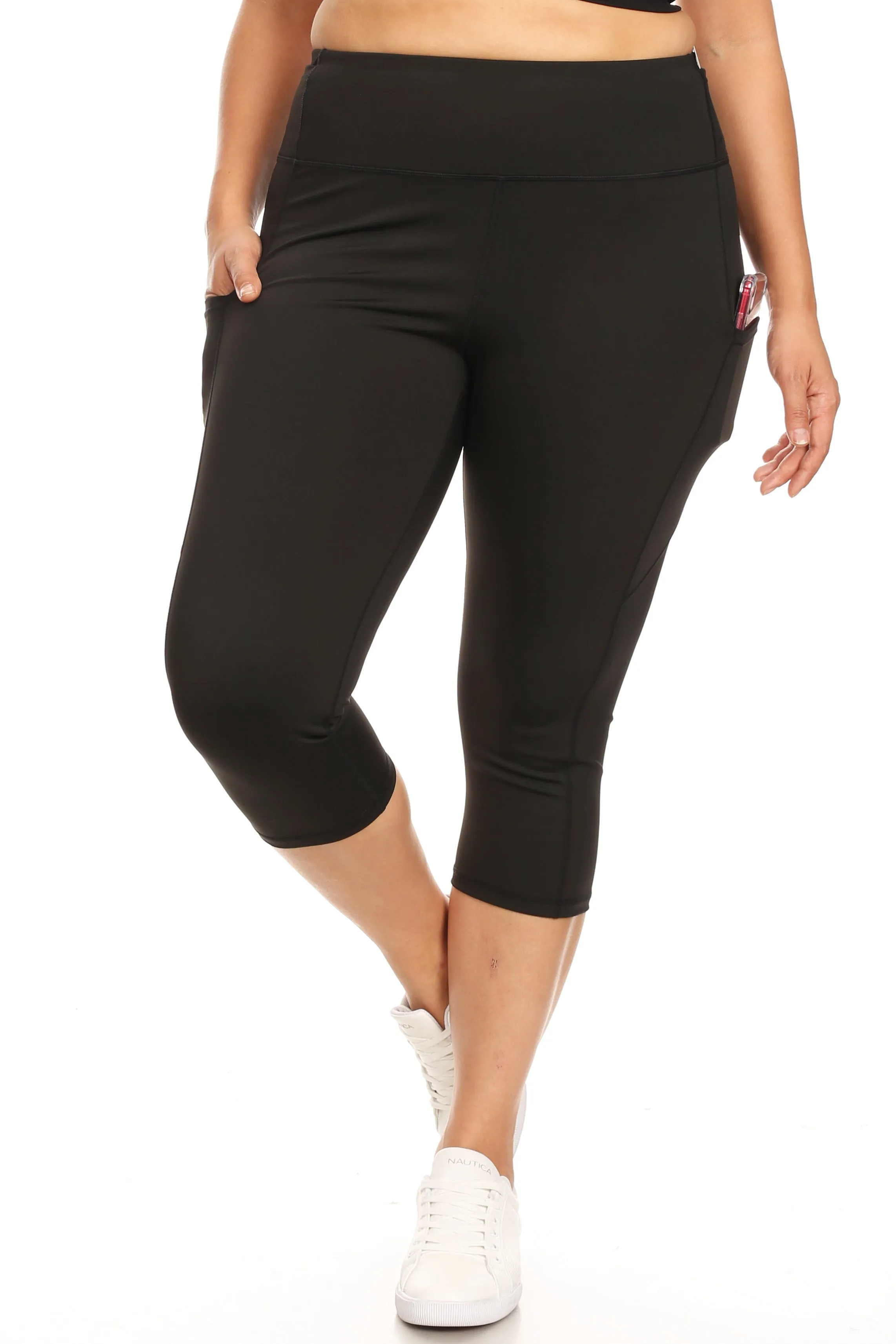 Plus Size Active 5-Pocket Capri Leggings