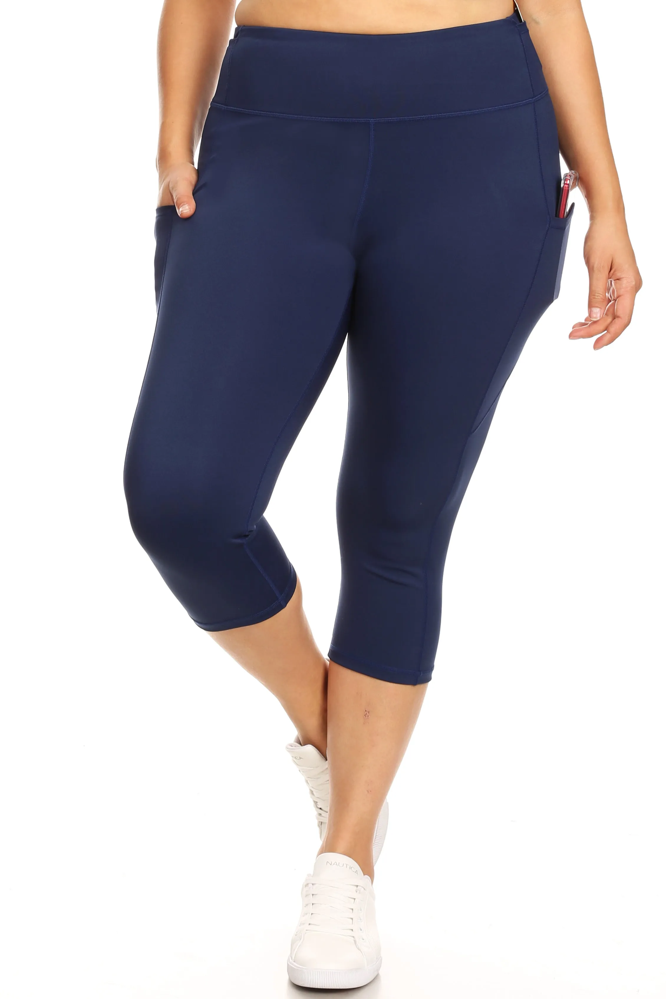 Plus Size Active 5-Pocket Capri Leggings