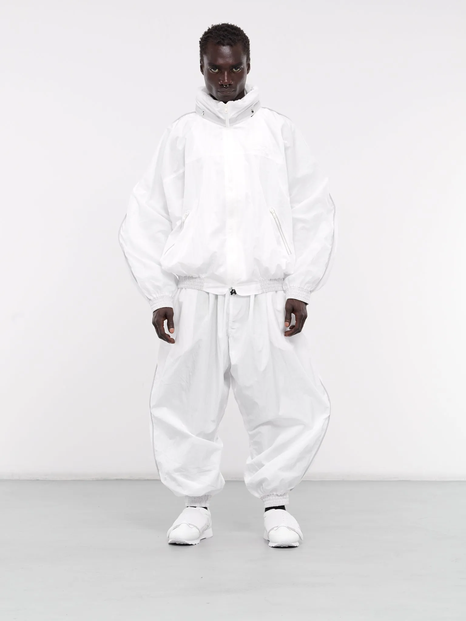 Reebok Track Pants (RMCJ00AC99-WHITE)